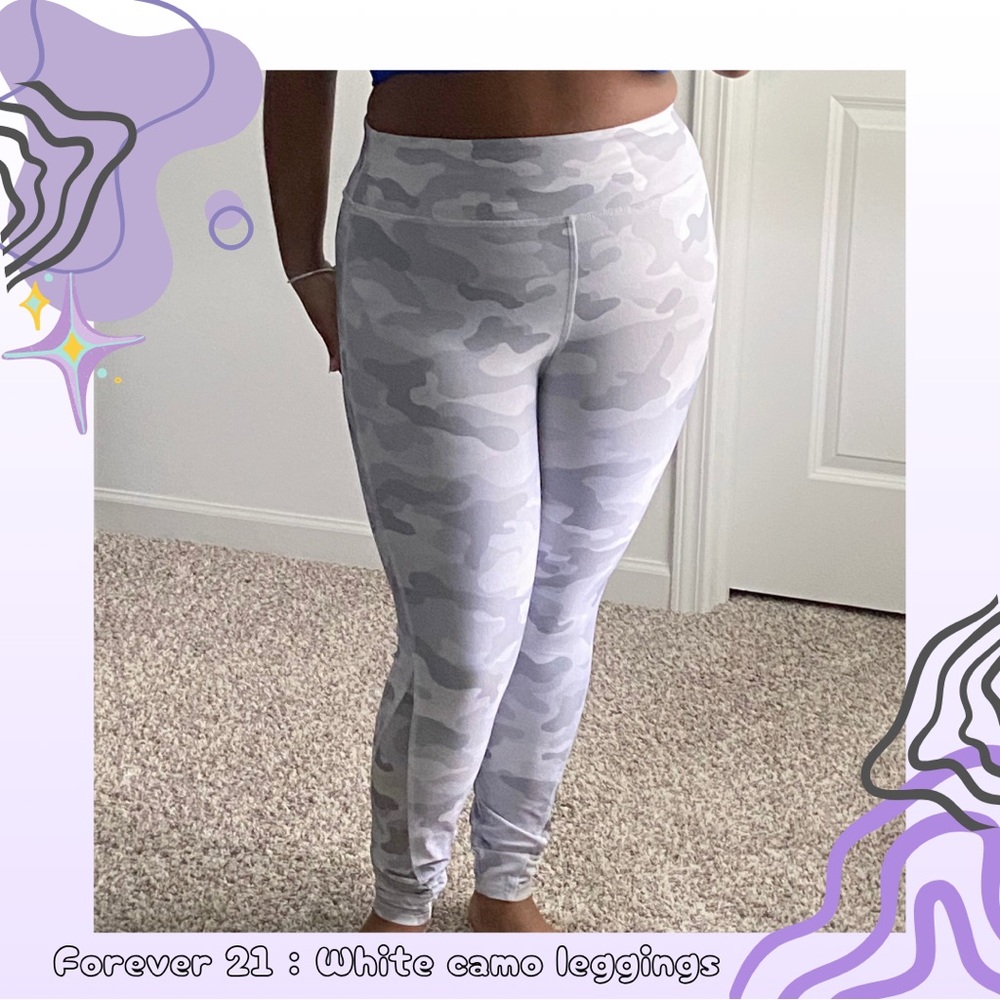 💜30% off sale💜 Forever 21 | White Camo print leggings